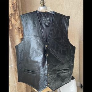 Men’s Genuine Leather Motorcycle  Biker Vest New.
